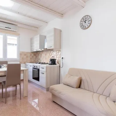 شقة Intero Poseidon 46 Mq